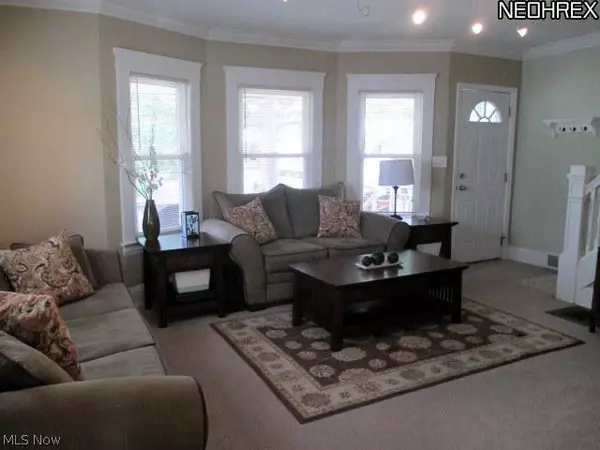 Lakewood, OH 44107,1341 Cook AVE