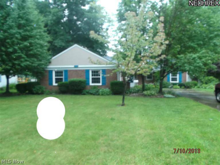 29410 Wolf RD, Bay Village, OH 44140
