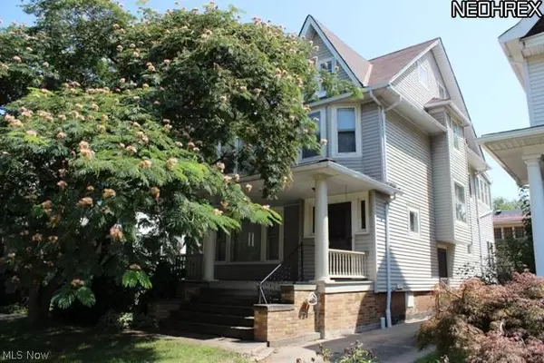 1213 Andrews AVE, Lakewood, OH 44107