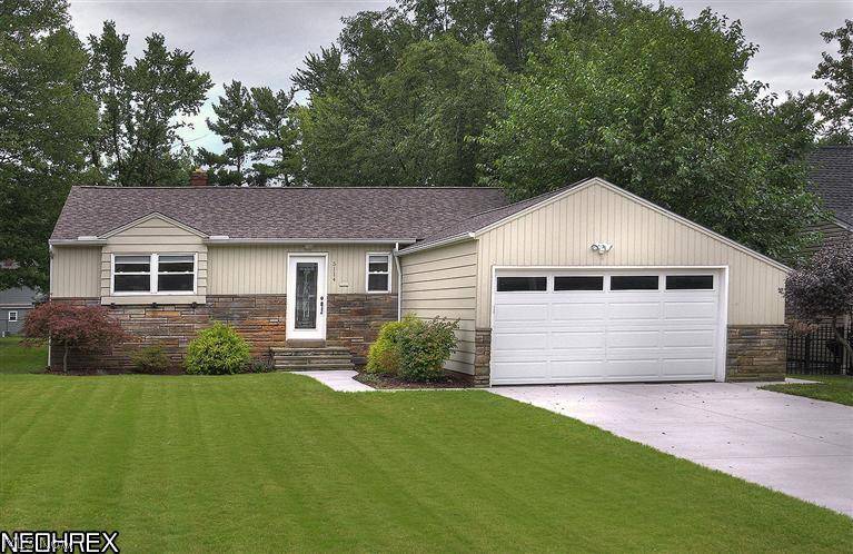 5114 Thornbury RD, Lyndhurst, OH 44124