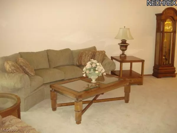 Brooklyn, OH 44144,10221 Micka DR