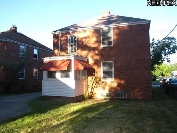 Euclid, OH 44123,511 E 222nd ST