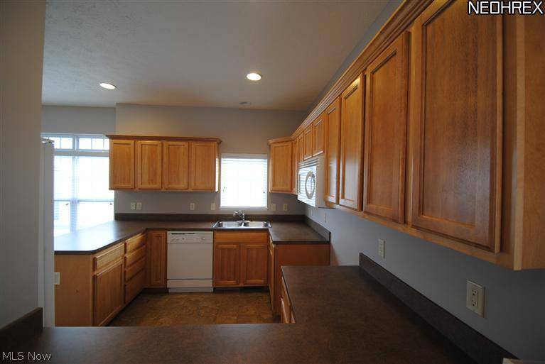 Lorain, OH 44052,270 Colorado AVE
