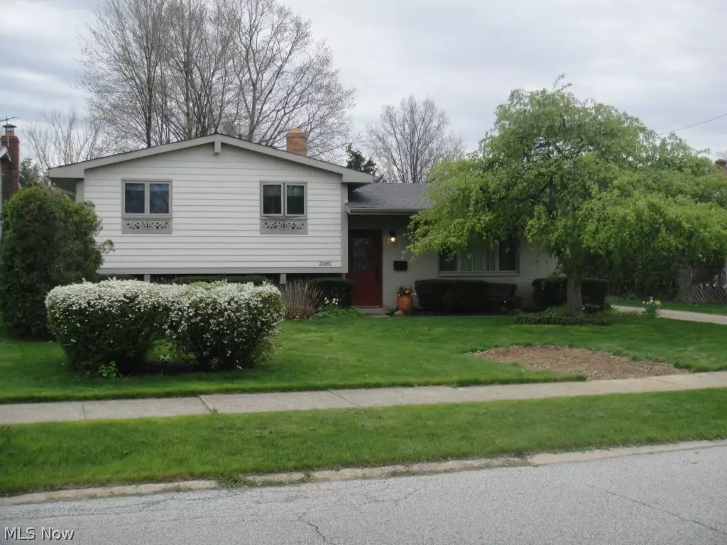 Fairview Park, OH 44126,21961 Sherwood DR