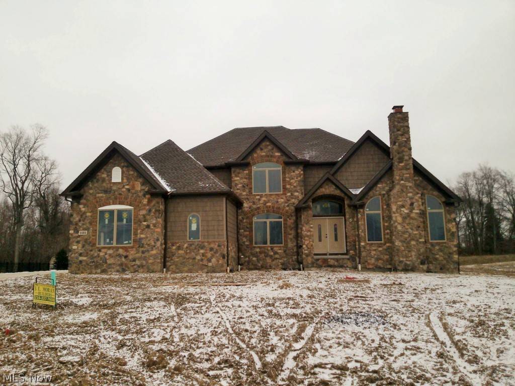 191 Walden RDG, Hinckley, OH 44233