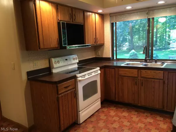 Mentor, OH 44060,9138 Hidden Glen DR