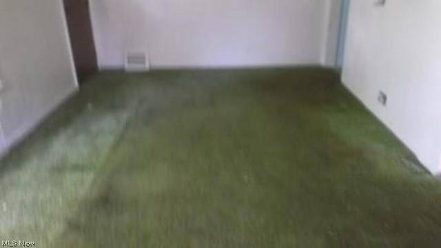 North Olmsted, OH 44070,3883 Dover Center RD
