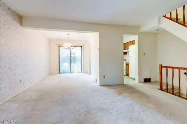Richmond Heights, OH 44143,4442 Gilmer LN #143
