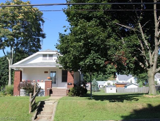 2611 Demington AVE NW, Canton, OH 44708