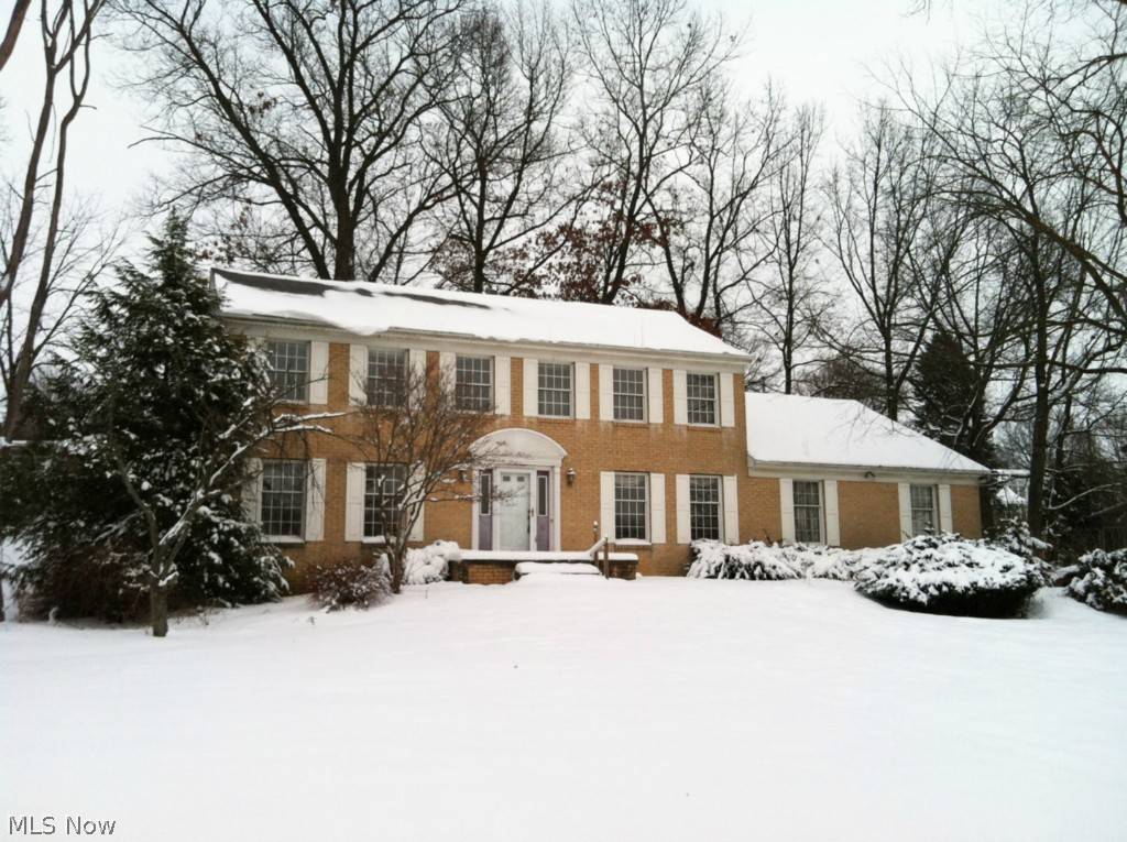 1878 Devonshire DR NW, Canton, OH 44708