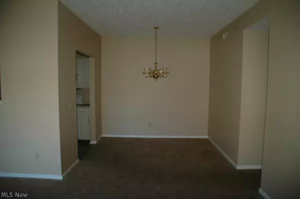 Mentor, OH 44060,9685 Sylvan LN