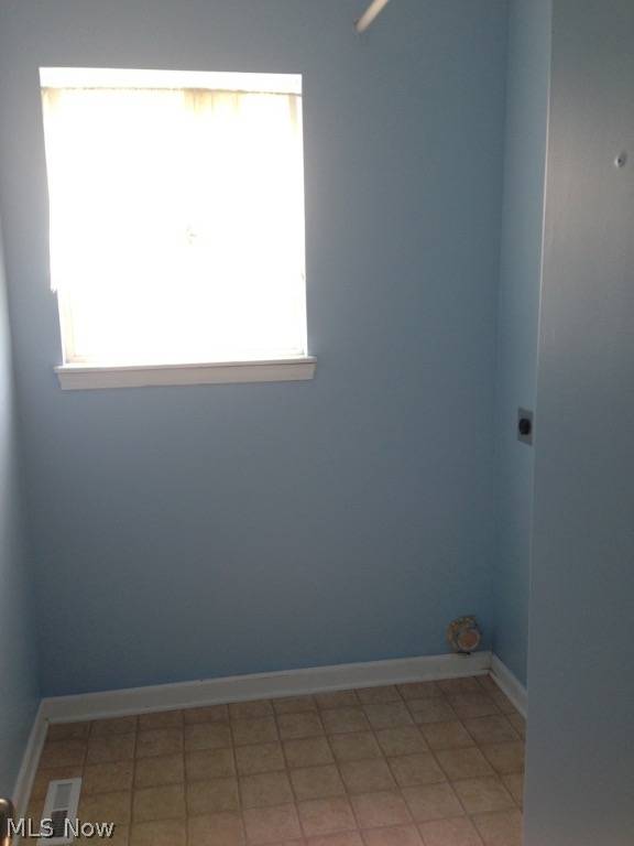 Olmsted Falls, OH 44138,9396 Wheaton CT