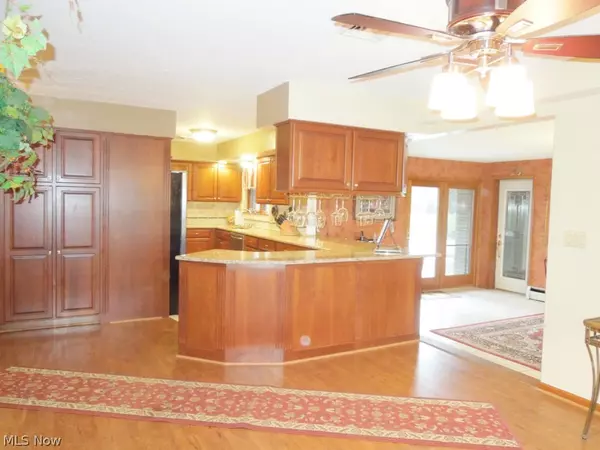 Doylestown, OH 44230,313 Maple ST