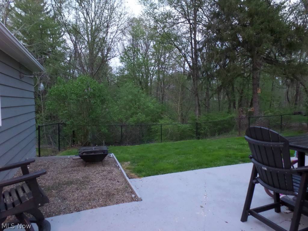 Leetonia, OH 44431,151 Pine ST