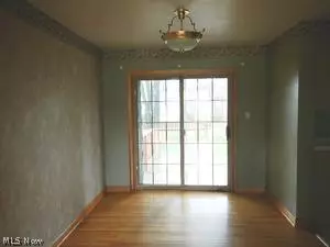 Girard, OH 44420,1026 Beechwood