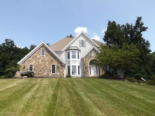 Solon, OH 44139,39005 Lochmoor DR