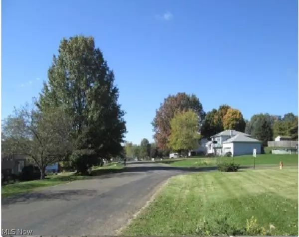 Canal Fulton, OH 44614,11937 Lockage RD NW