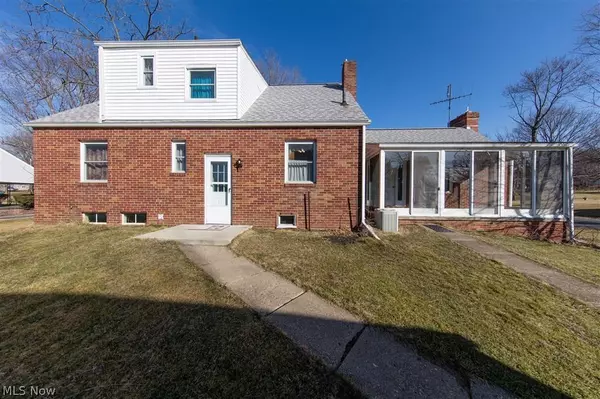 Canton, OH 44721,1024 Grove ST NE