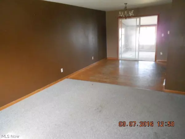 Canfield, OH 44406,3615 High Meadow DR