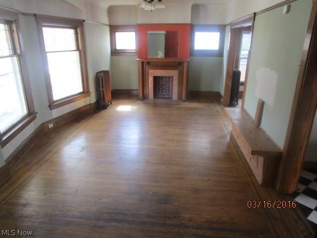 Lakewood, OH 44107,1514 Elbur AVE