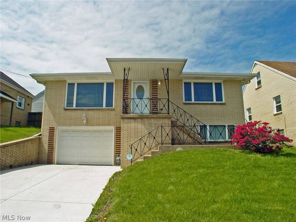 122 S 13th ST, Weirton, WV 26062