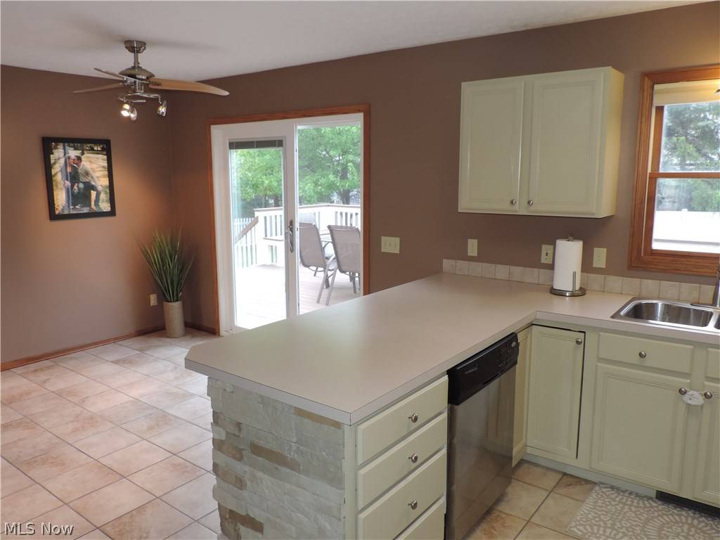 Cuyahoga Falls, OH 44223,89 Paddison AVE