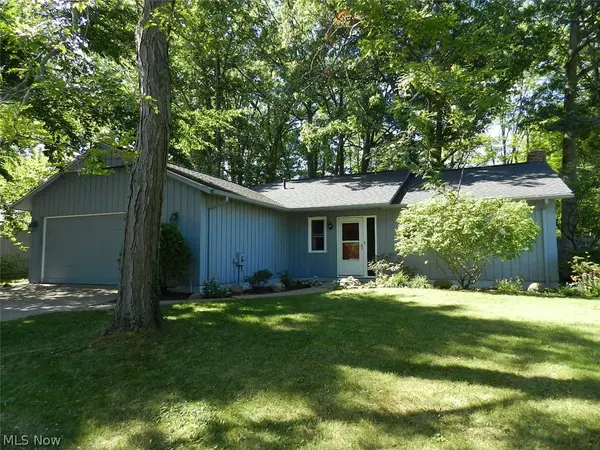 North Ridgeville, OH 44039,5904 Creekside