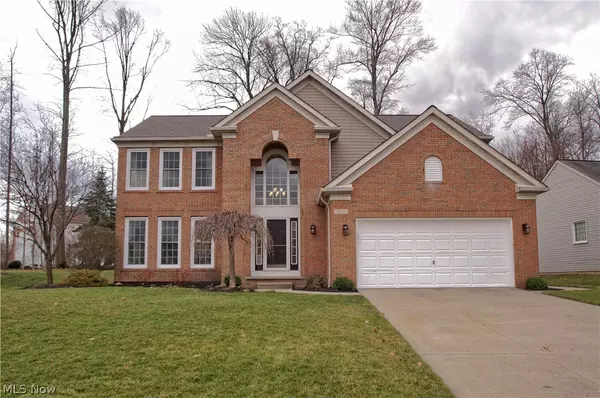 Twinsburg, OH 44087,9210 Davis WAY