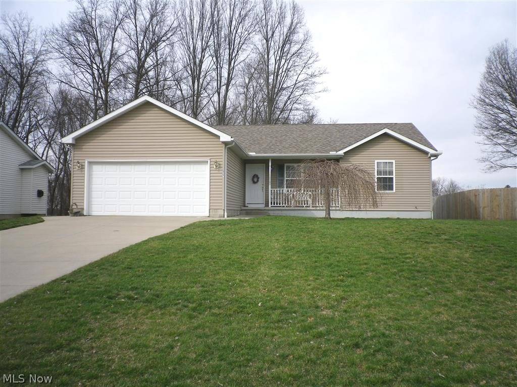 2927 Pepper Hill CIR, Akron, OH 44312