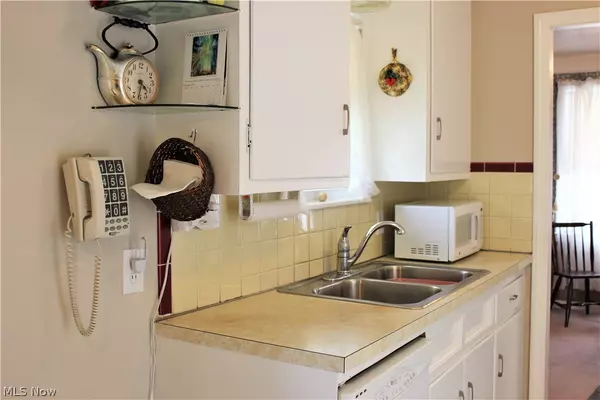 Lyndhurst, OH 44124,5012 Oakland DR