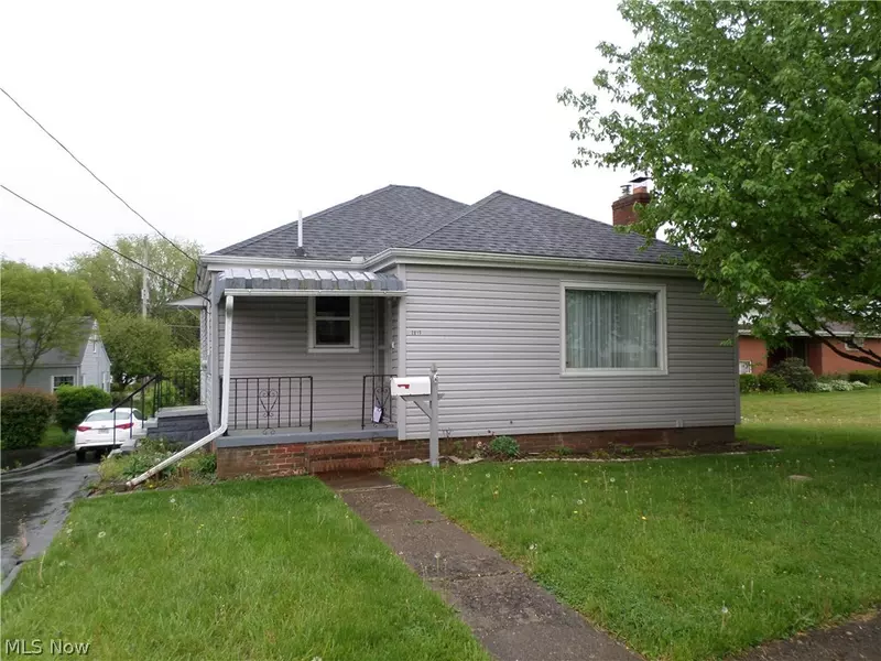 2015 Main AVE W, Massillon, OH 44647