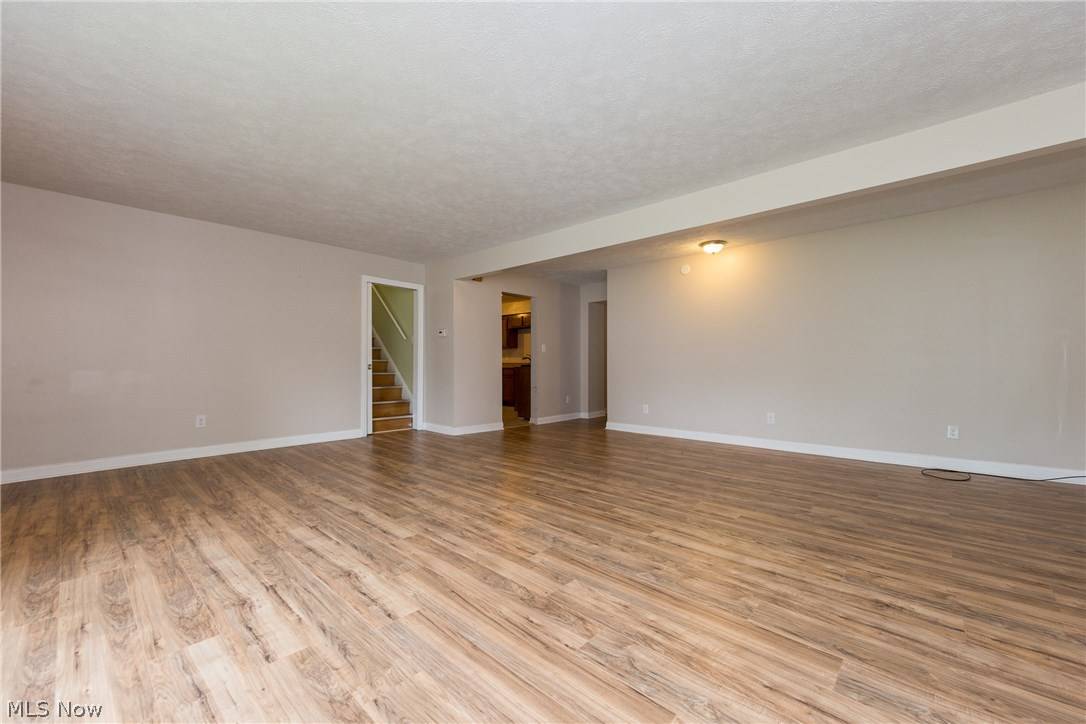 South Euclid, OH 44121,1783 Beaconwood AVE