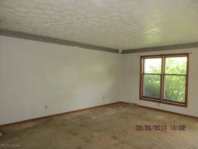 Salem, OH 44460,28771 Winona RD