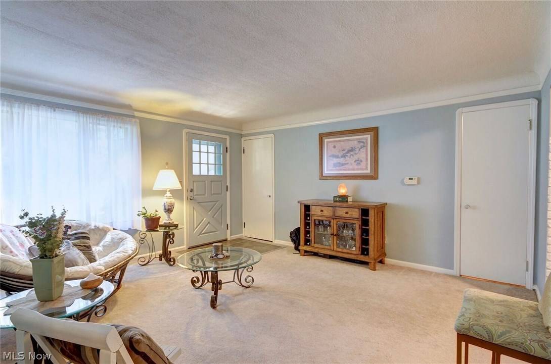 Avon Lake, OH 44012,216 Beck AVE