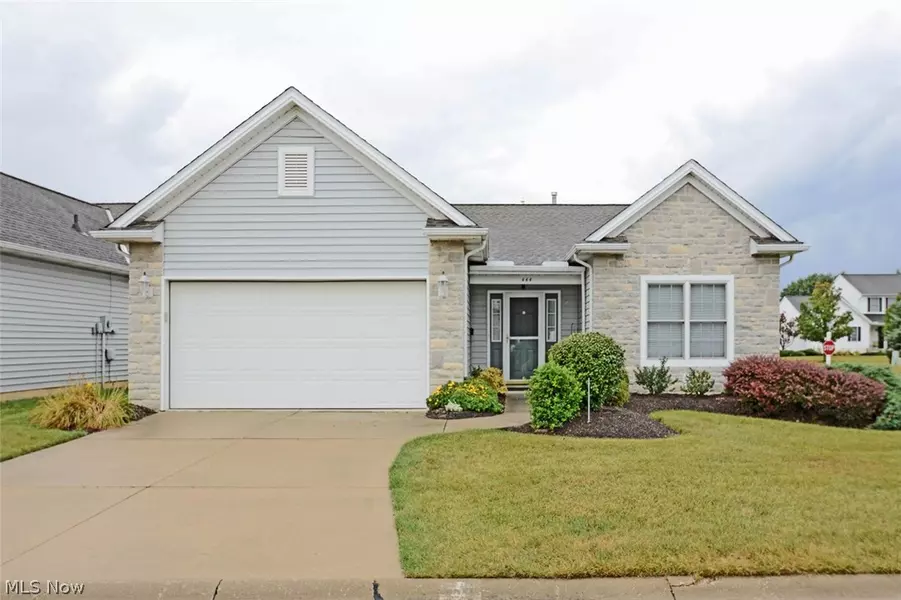 444 Stonehedge DR, Elyria, OH 44035