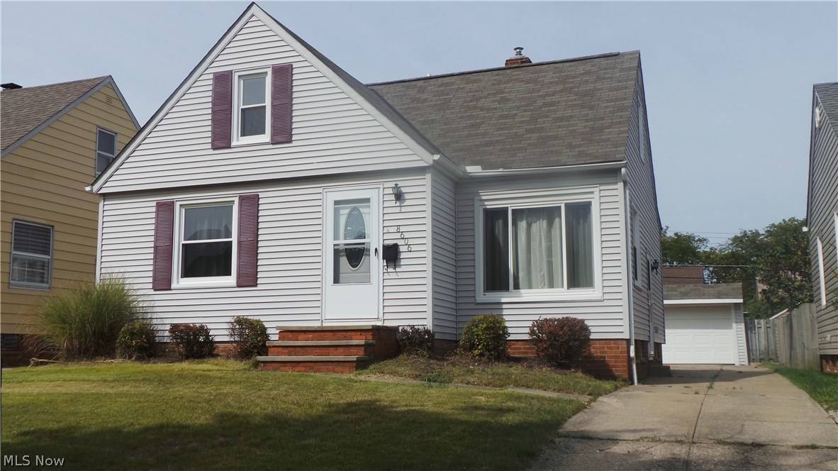 8606 Beech AVE, Brooklyn, OH 44144