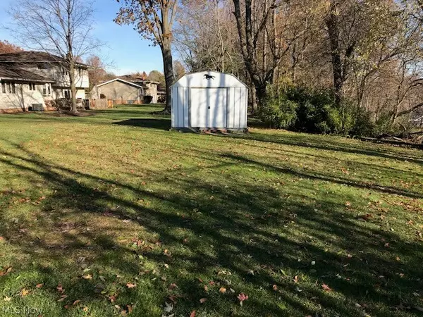Brooklyn Heights, OH 44131,4194 Dorset DR