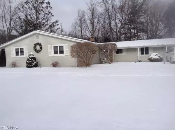 6623 Hawthorne DR, Brecksville, OH 44141