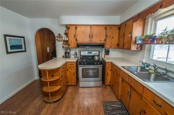 Amherst, OH 44001,353 Seeley AVE