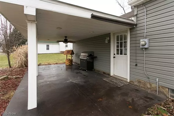 East Canton, OH 44730,201 Noble ST W