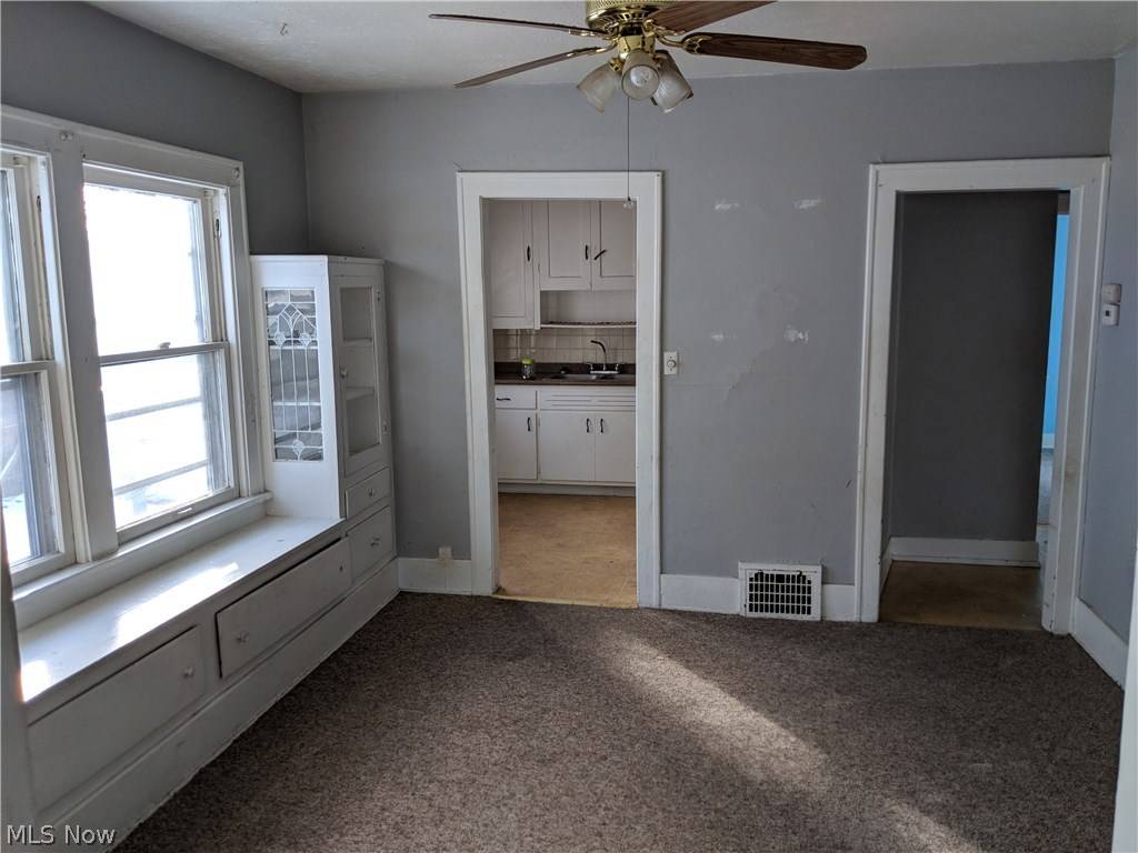 Lakewood, OH 44107,2134 Richland AVE