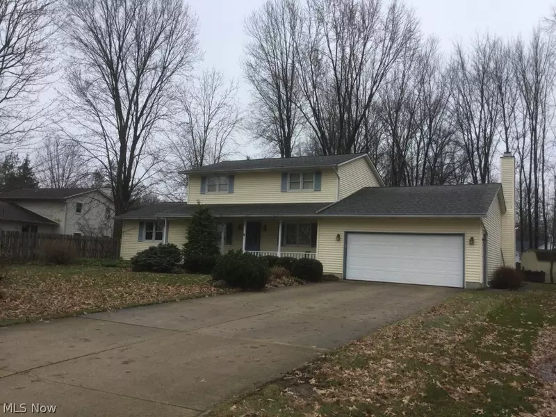 843 Deer Run DR, Amherst, OH 44001