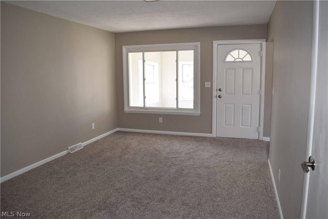 Barberton, OH 44203,331 Elmwood AVE