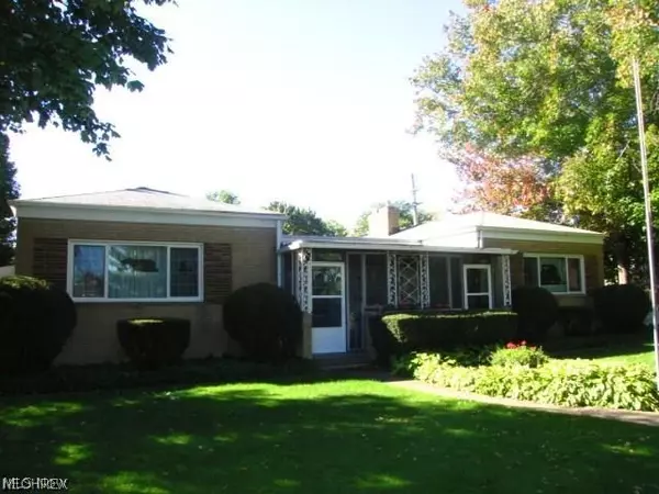 21021 Westway DR, Rocky River, OH 44116