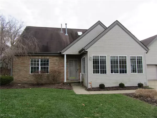 1522 Cambridge AVE SW, North Canton, OH 44709