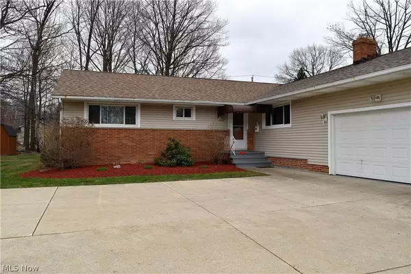 Highland Heights, OH 44143,1061 Barkston DR