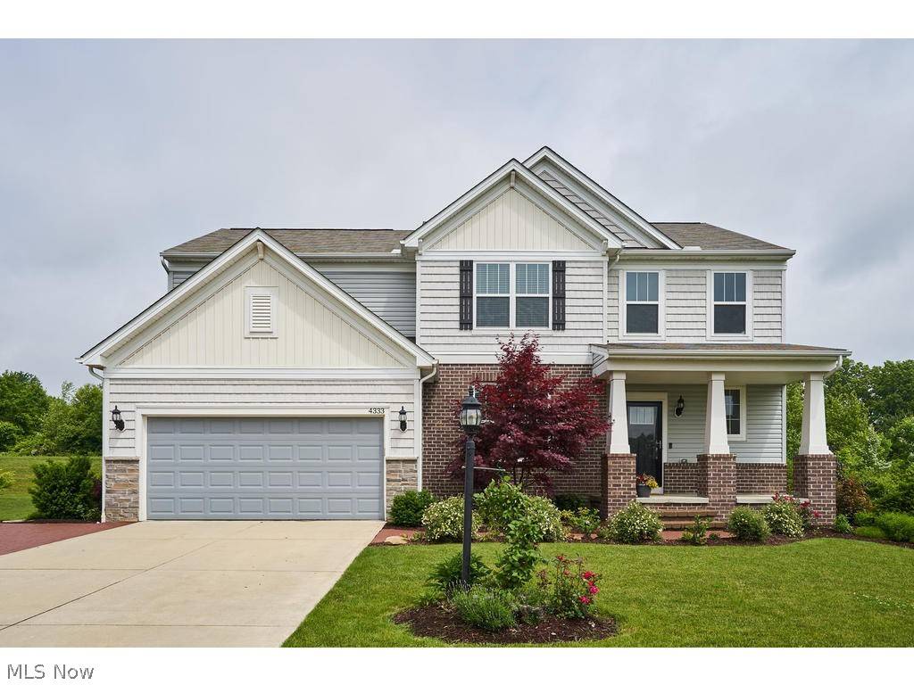 4333 Bentley DR, Copley, OH 44321