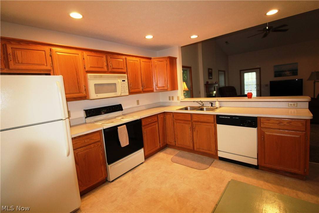 Orrville, OH 44667,433 Brandon CT