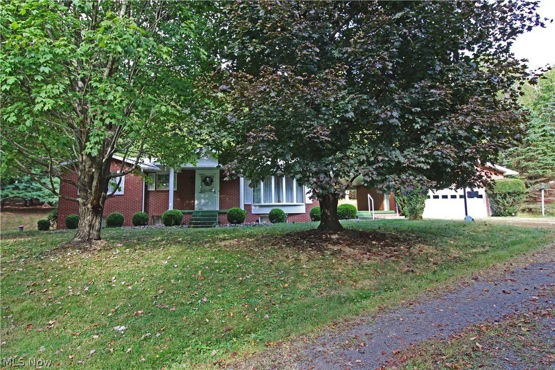 645 Cable RD, Weirton, WV 26062