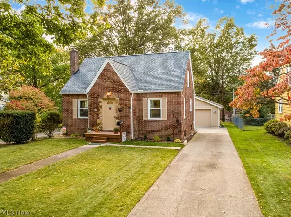182 Gordon AVE, Wadsworth, OH 44281